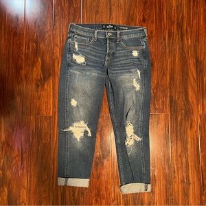 Hollister Low Rise Crop Boyfriend Jeans 3R/26